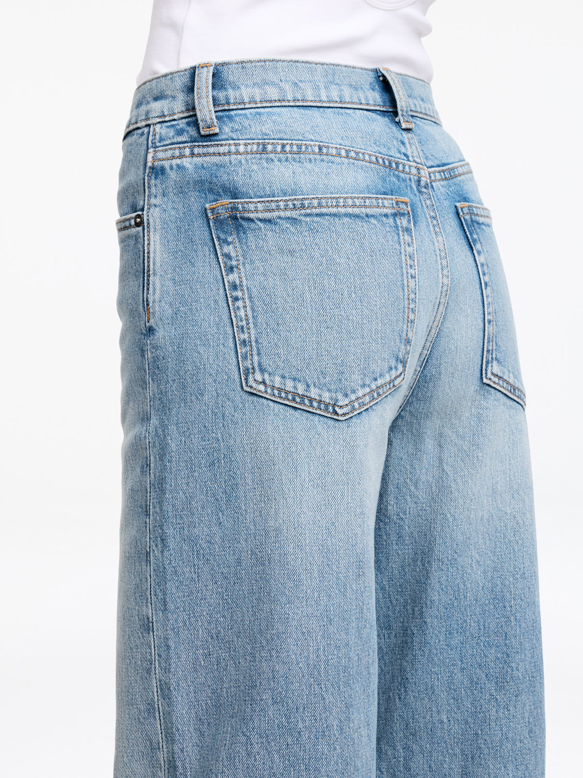 Flared Jeans - Blue - Image 5