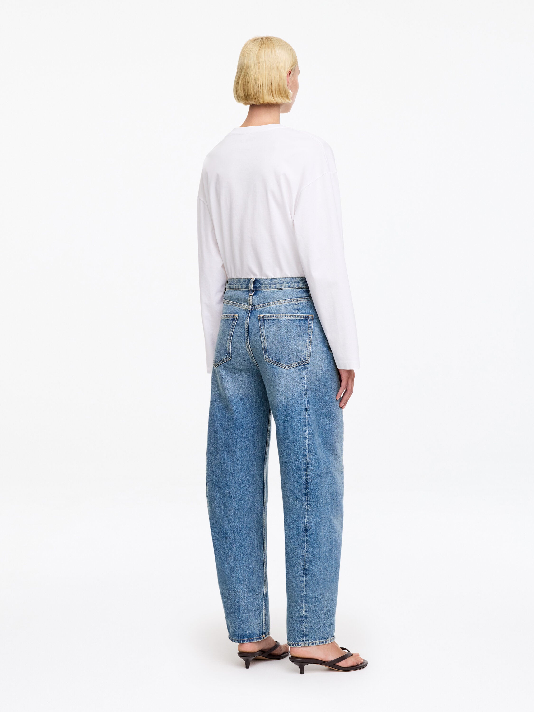 Barrel Jeans - Blue - Image 5