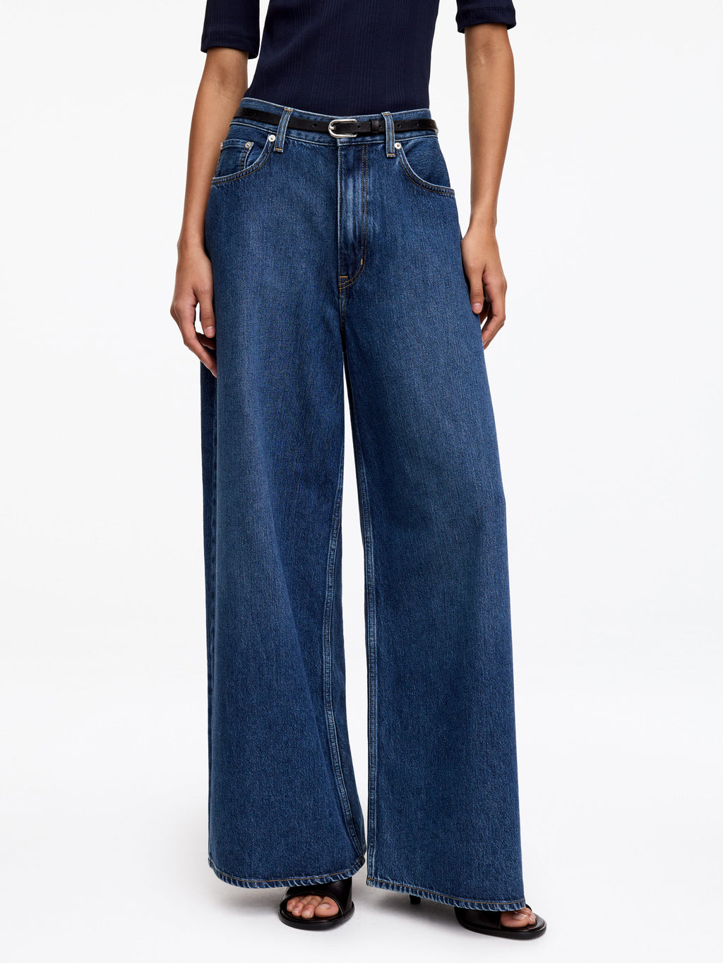 Oversized Wide Jeans - Blue - Image 4