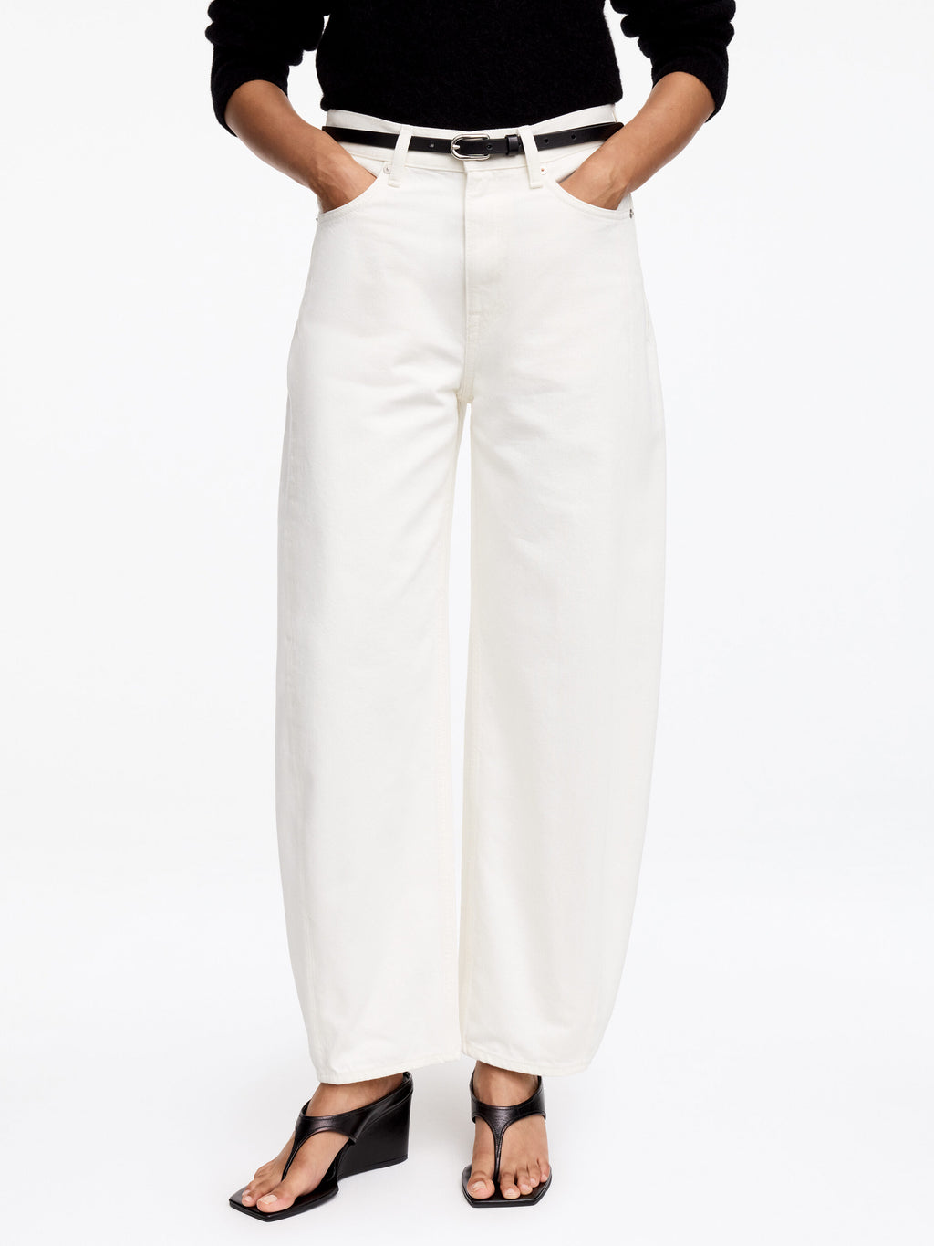 Barrel Jeans - White - Image 4