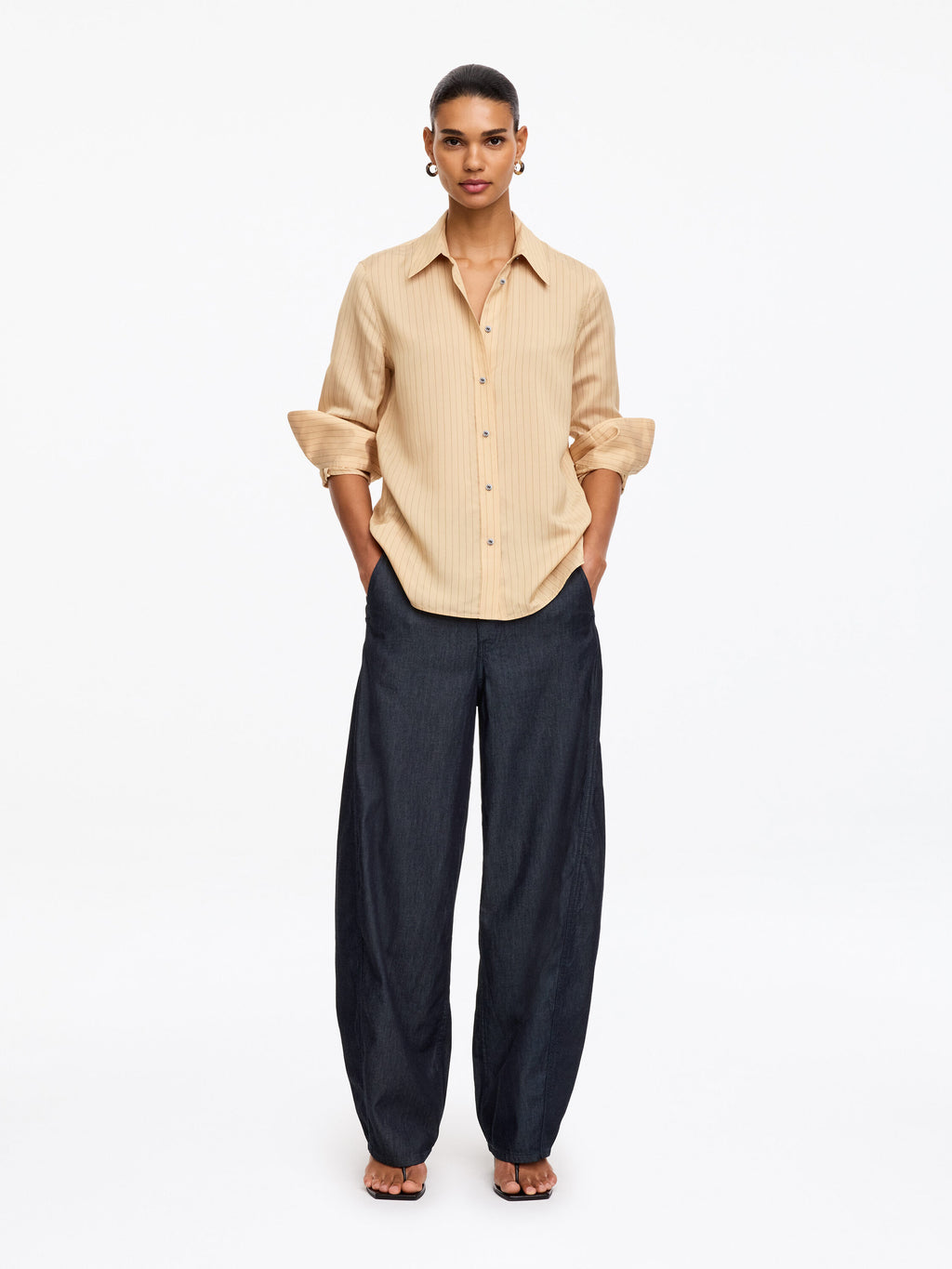 Barrel-Leg Jeans - Blue