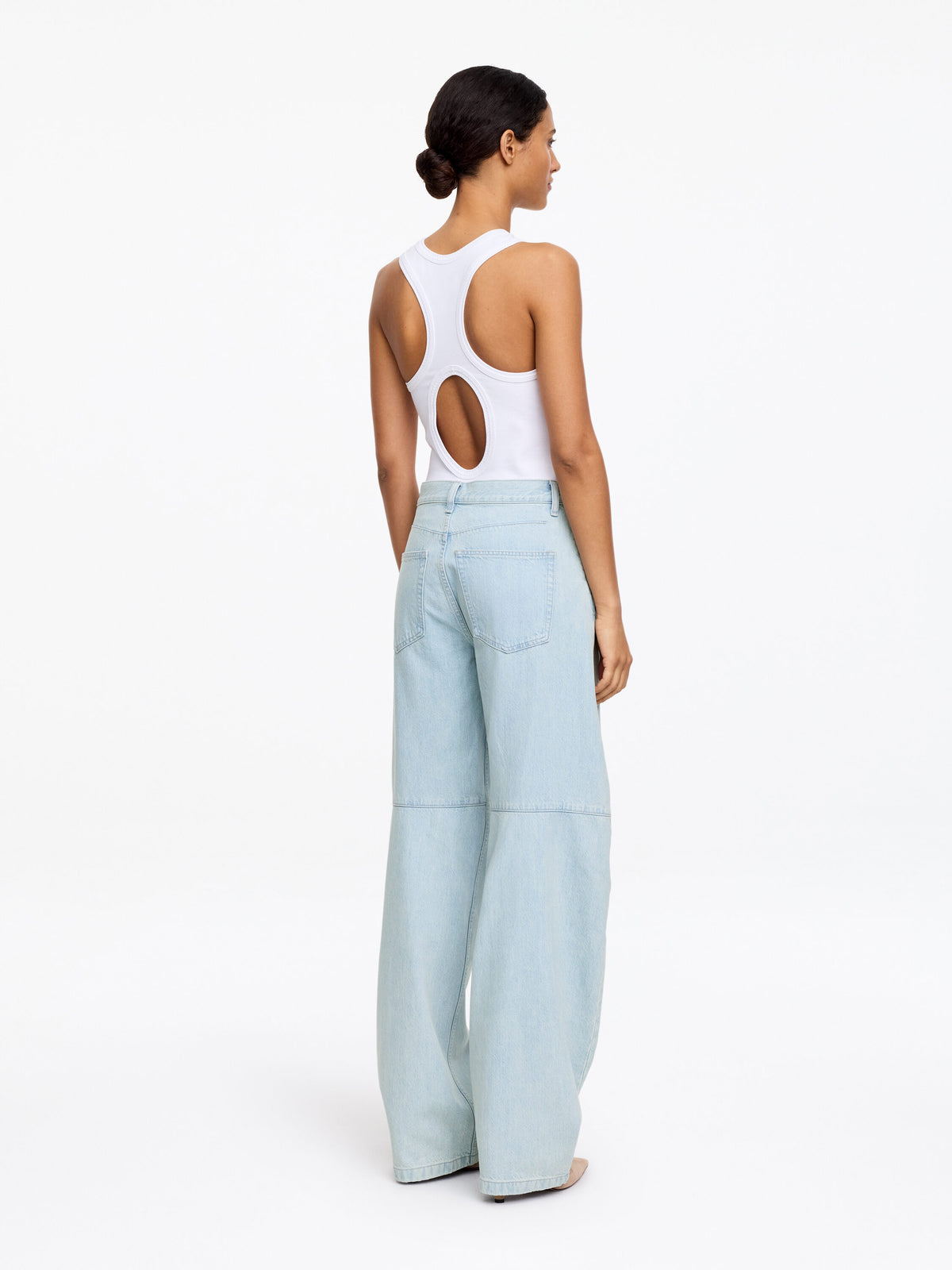 Relaxed Barrel Jeans - Blue - Image 4