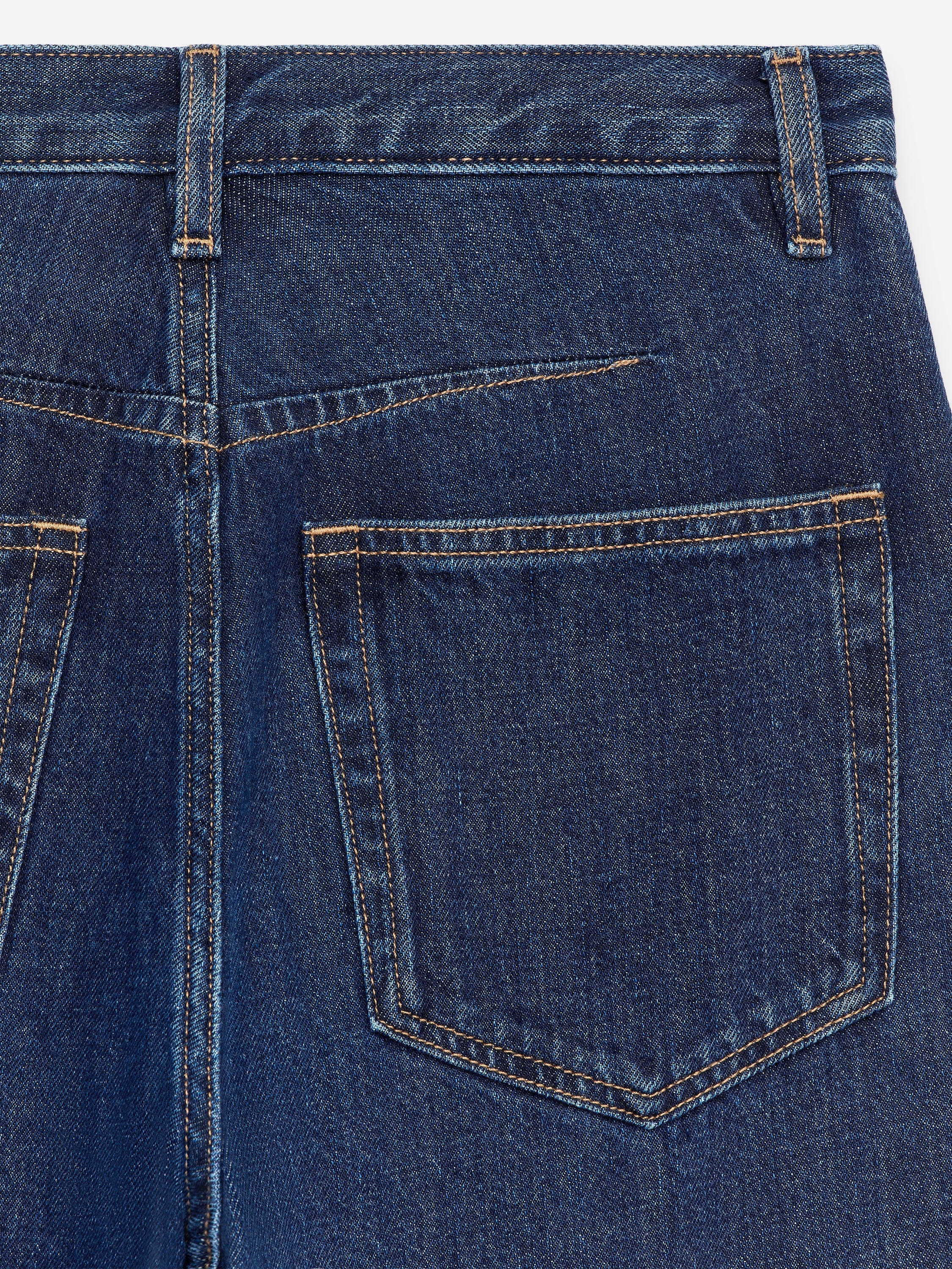 Curved-Leg Jeans - Blue - Image 2