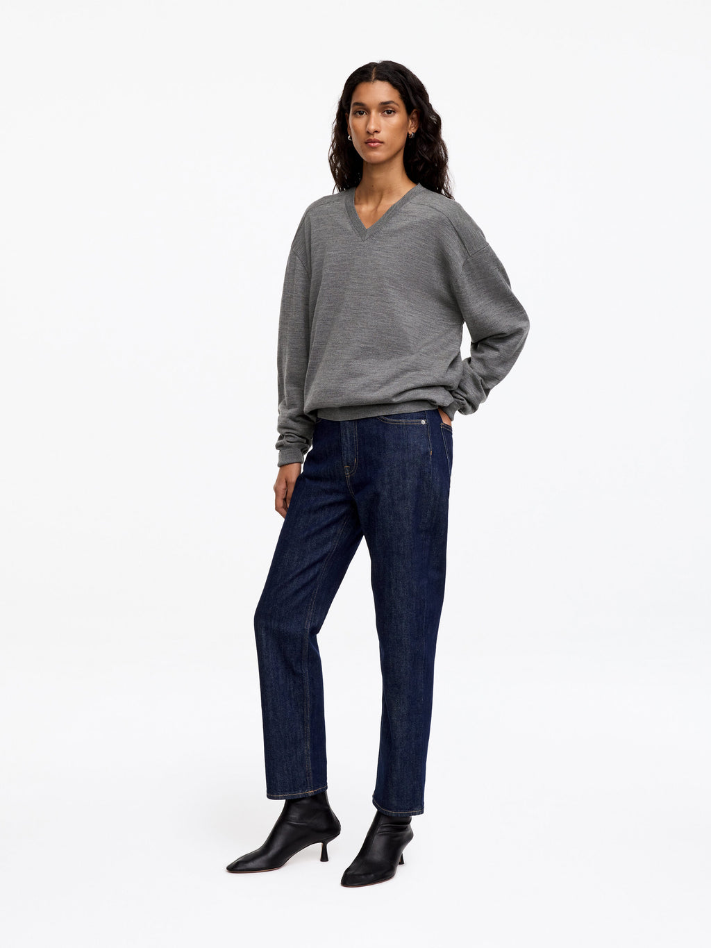 Merino Wool V-Neck Jumper - Grey - Image 3