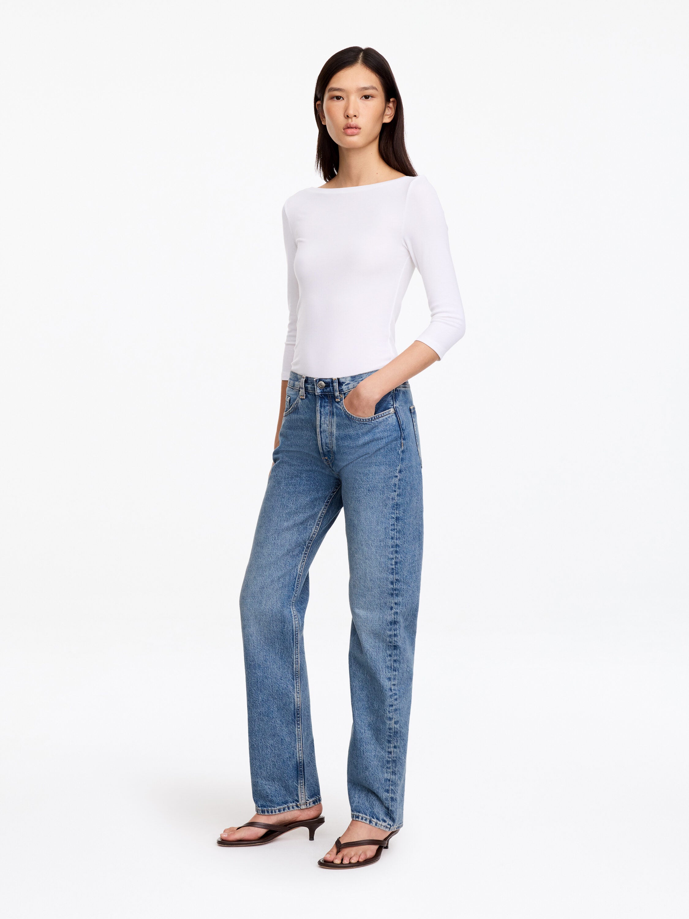 Straight Jeans - Blue - Image 4